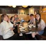 お店みんなでお食事　三田ひて子